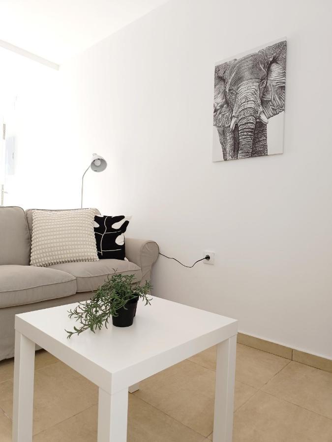 Sherry Suites V Apartamentos Parking Gratuito 헤레스 외부 사진