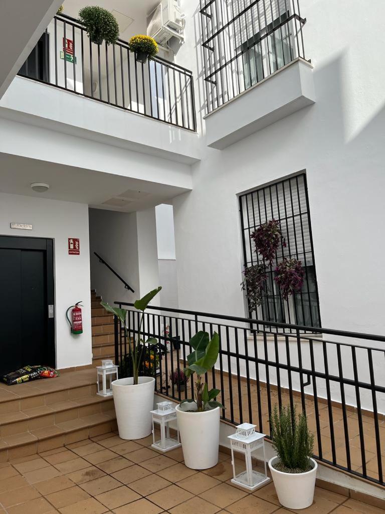 Sherry Suites V Apartamentos Parking Gratuito 헤레스 외부 사진